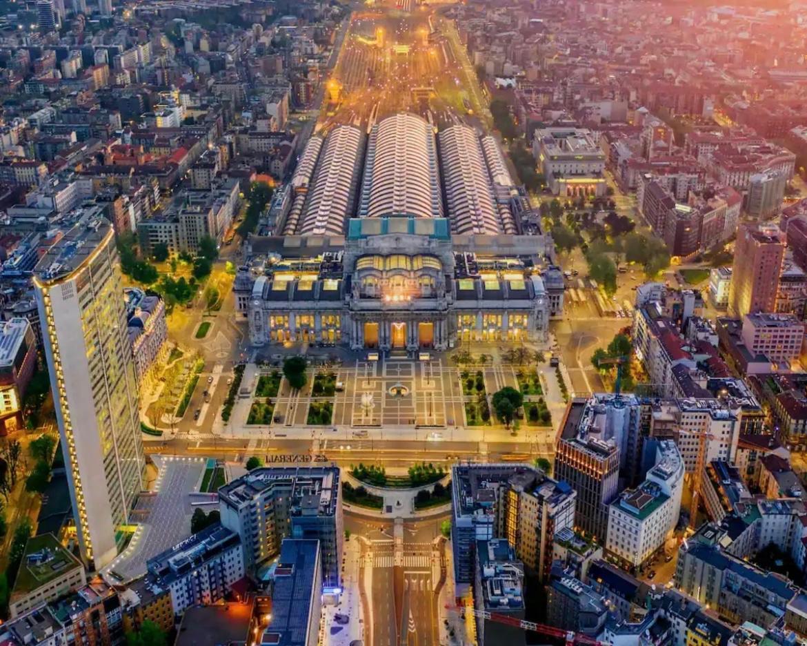 20 Off Milano Garibaldi Eleganza Centrale Milão Exterior foto